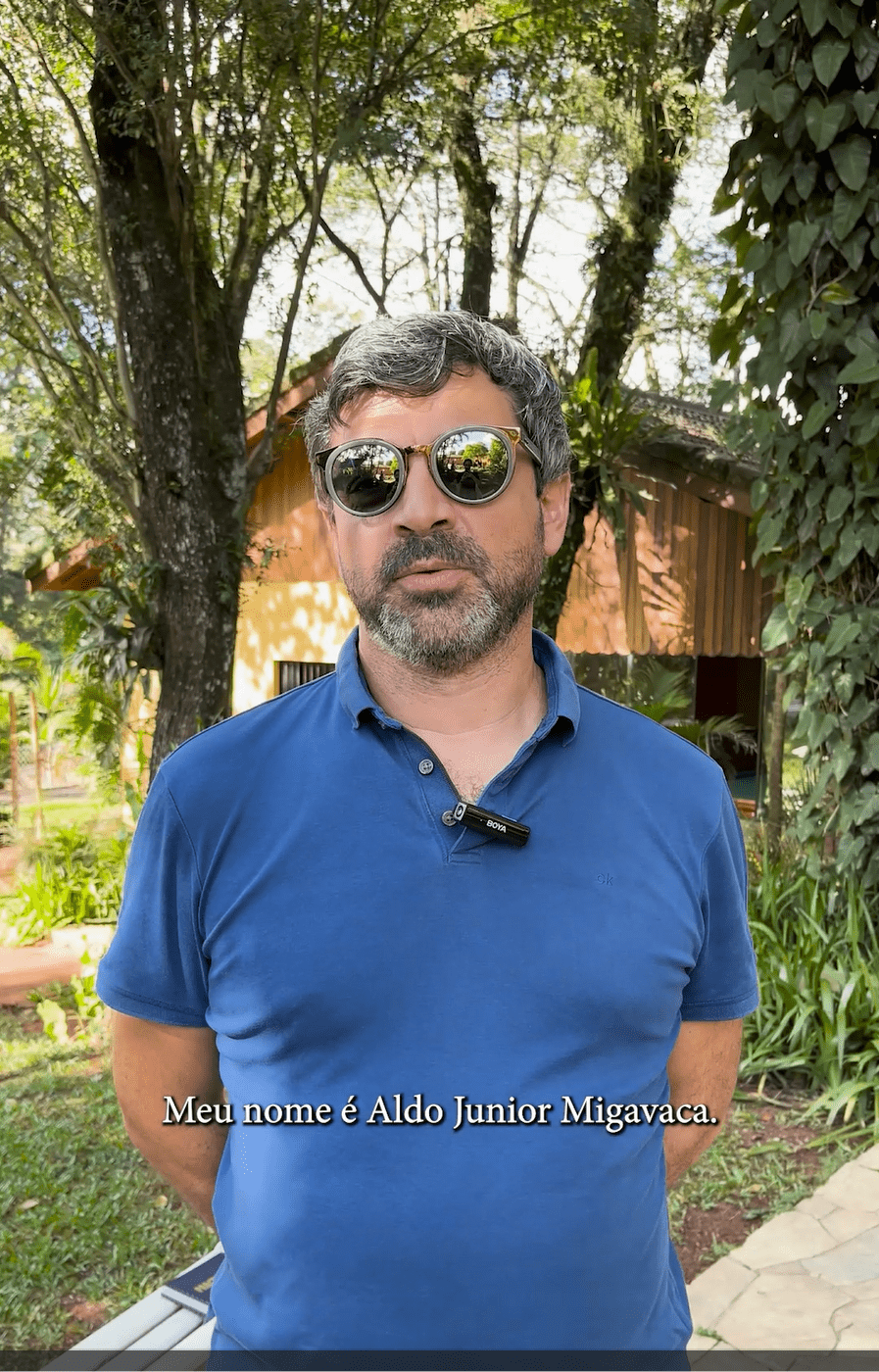 Capa do vídeo do Aldo